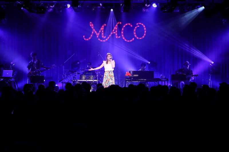 MACO、8/15ファンクラブ会員限定ライブ「miss you summer」を開催！（SONYMUSICへの移籍＆新曲「タイムリミット」リリース決定）