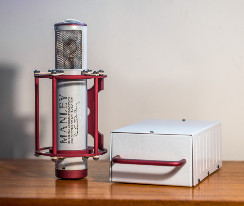 「Reference Cardioid Microphone XXX Anniversary Limited Edition」