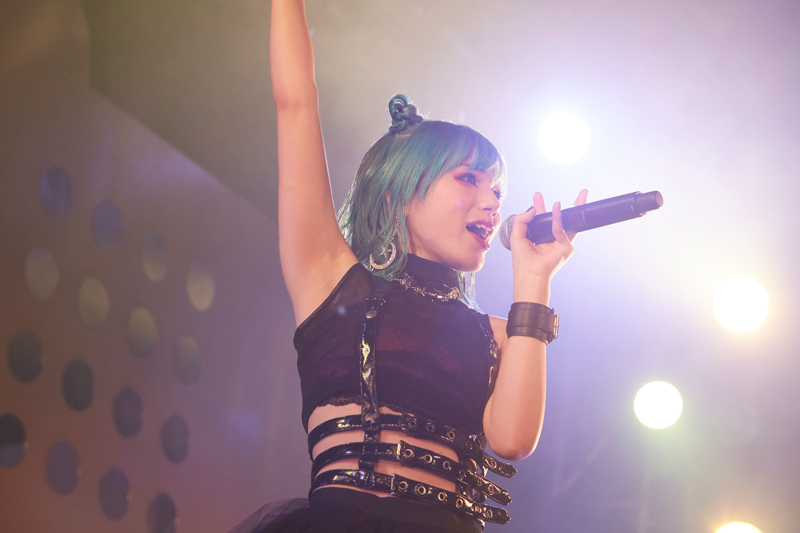 声優・アーティストMachico、初の生バンド演奏によるソロライブ“Machico Live 2019「Symphonic Session」”を開催！