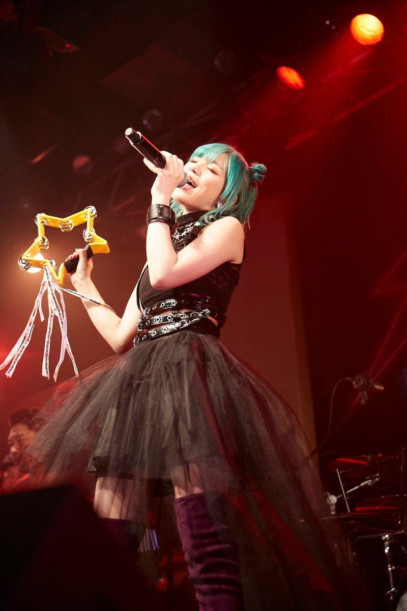 声優・アーティストMachico、初の生バンド演奏によるソロライブ“Machico Live 2019「Symphonic Session ...