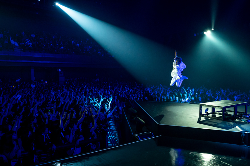 MIYAVI、地元大阪で「MIYAVI“NO SLEEP TILL TOKYO”World Tour 2019 JAPAN」ワールドツアー日本公演FINAL！