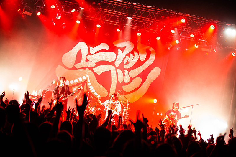 THE BACK HORN、東名阪にて開催した『マニアックヘブンvol.15』が全公演終了! 好評のセトリ再現プレイリストと、2/11大阪公演のオフィシャル・ライブレポート公開!!