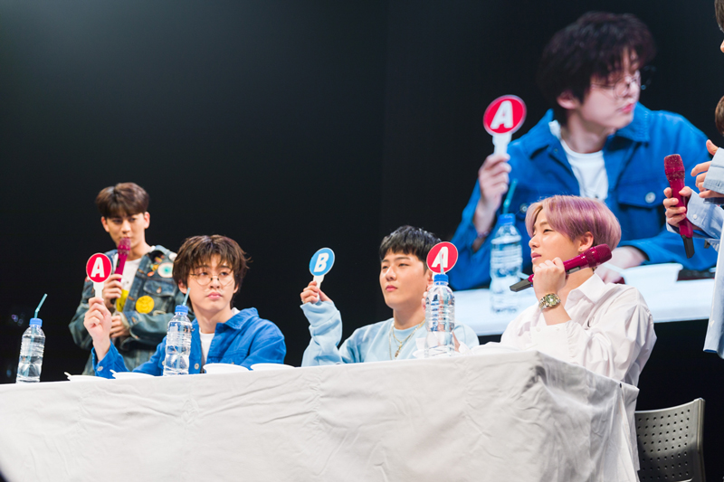 BIGBANGの系譜を継ぐ7人組ボーイズグループiKON(アイコン)、 3年半ぶりとなる全国ファンミーティング【iKON FAN MEETING 2019】がスタート!