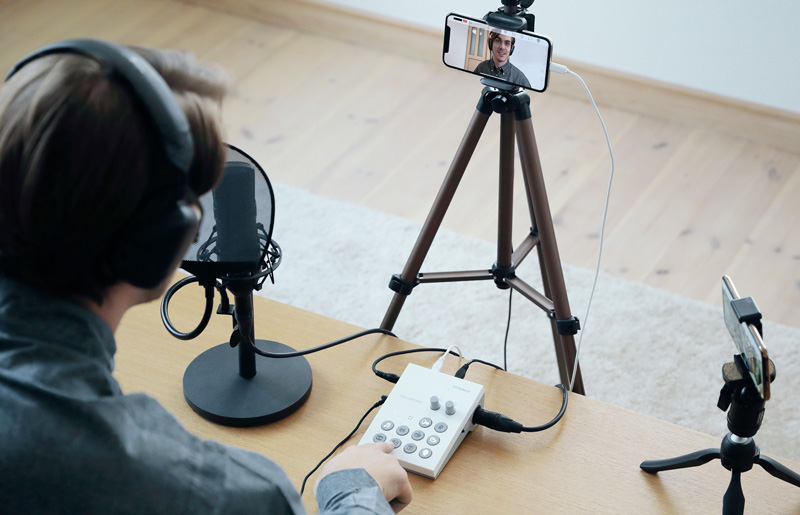 『GO:LIVECAST』使用イメージ1