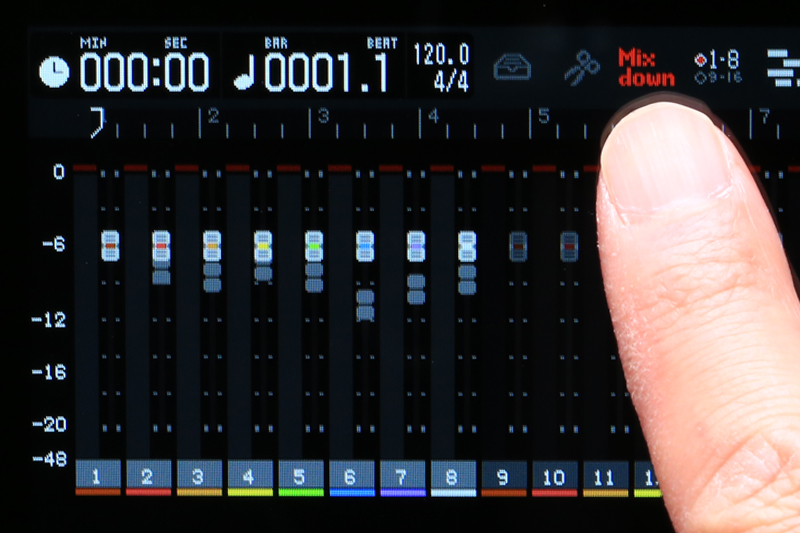 ズーム「R20」徹底活用ガイド（4.3インチのタッチスクリーンを搭載した最大8トラック同時録音／16トラック仕様のMTR）