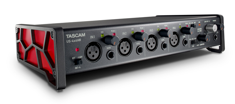 TASCAM「US-4x4HR」