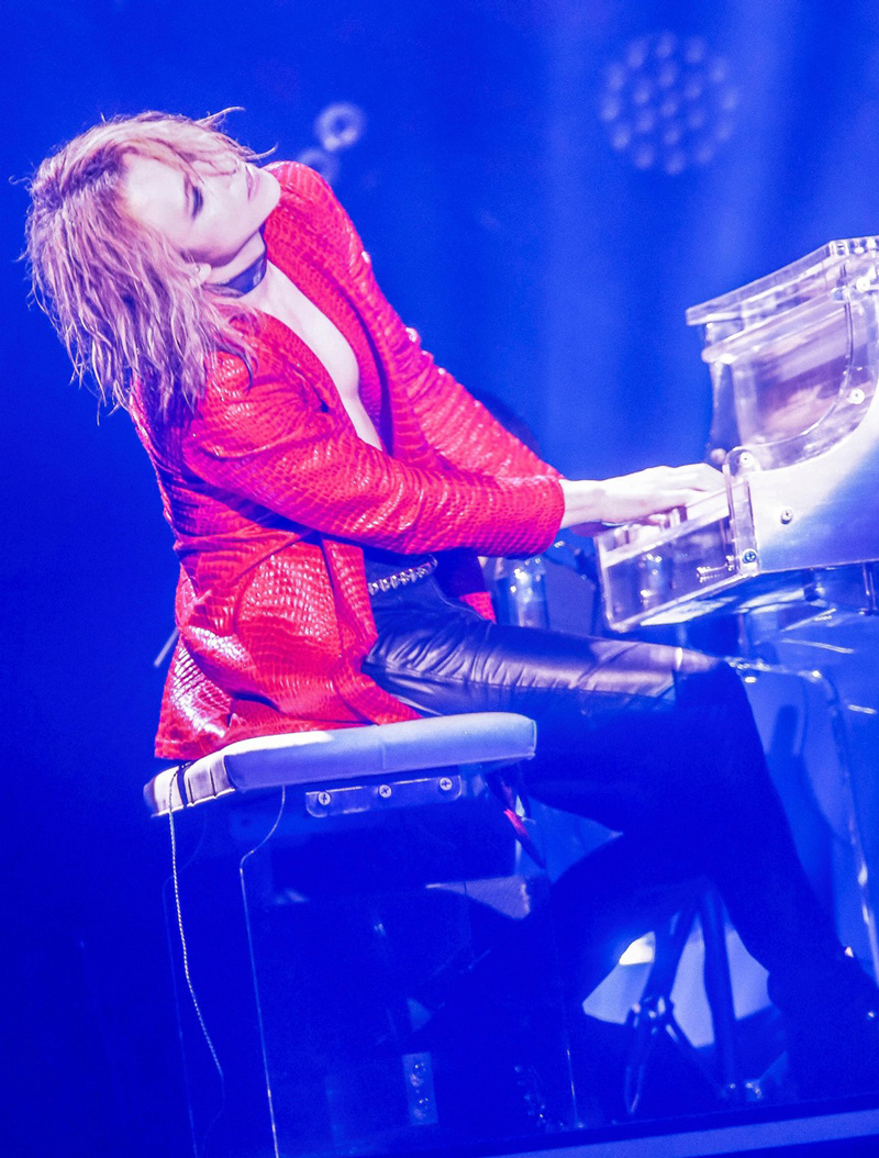 YOSHIKI、朝（昼）のショー「BREAKFAST(LUNCH) WITH YOSHIKI IN TOKYO 2016 〜YOSHIKIと朝食を〜」を開催！